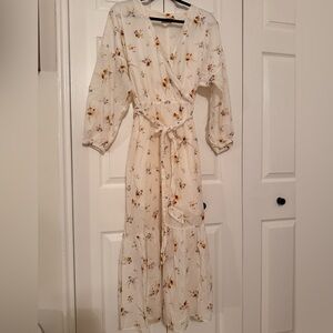 H&M Cream Floral Long Sleeve Dress